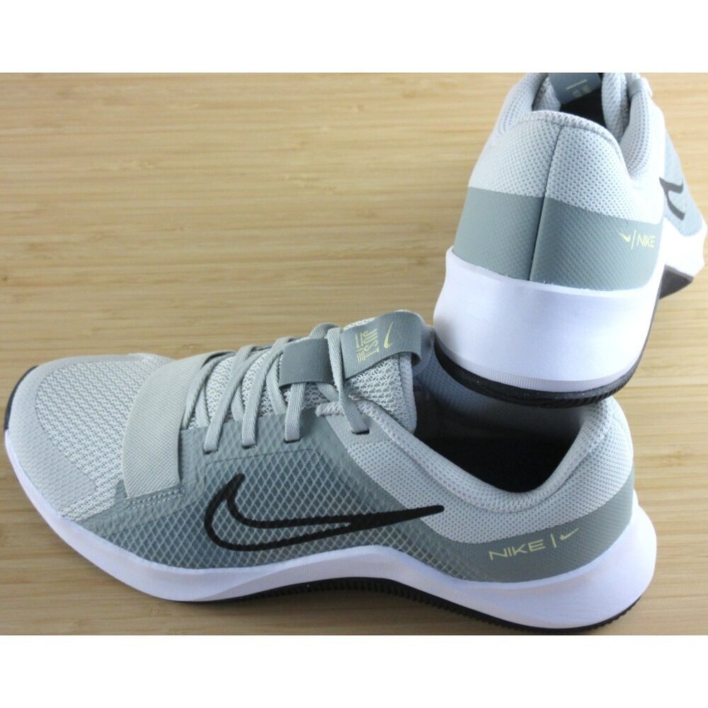 Nike Women's MC Trainer 2 Running Shoes Light Silver Black Green Sizes NIB - Picture 6 of 7